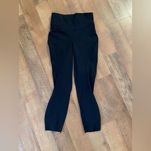 Lululemon base pace 23 inch